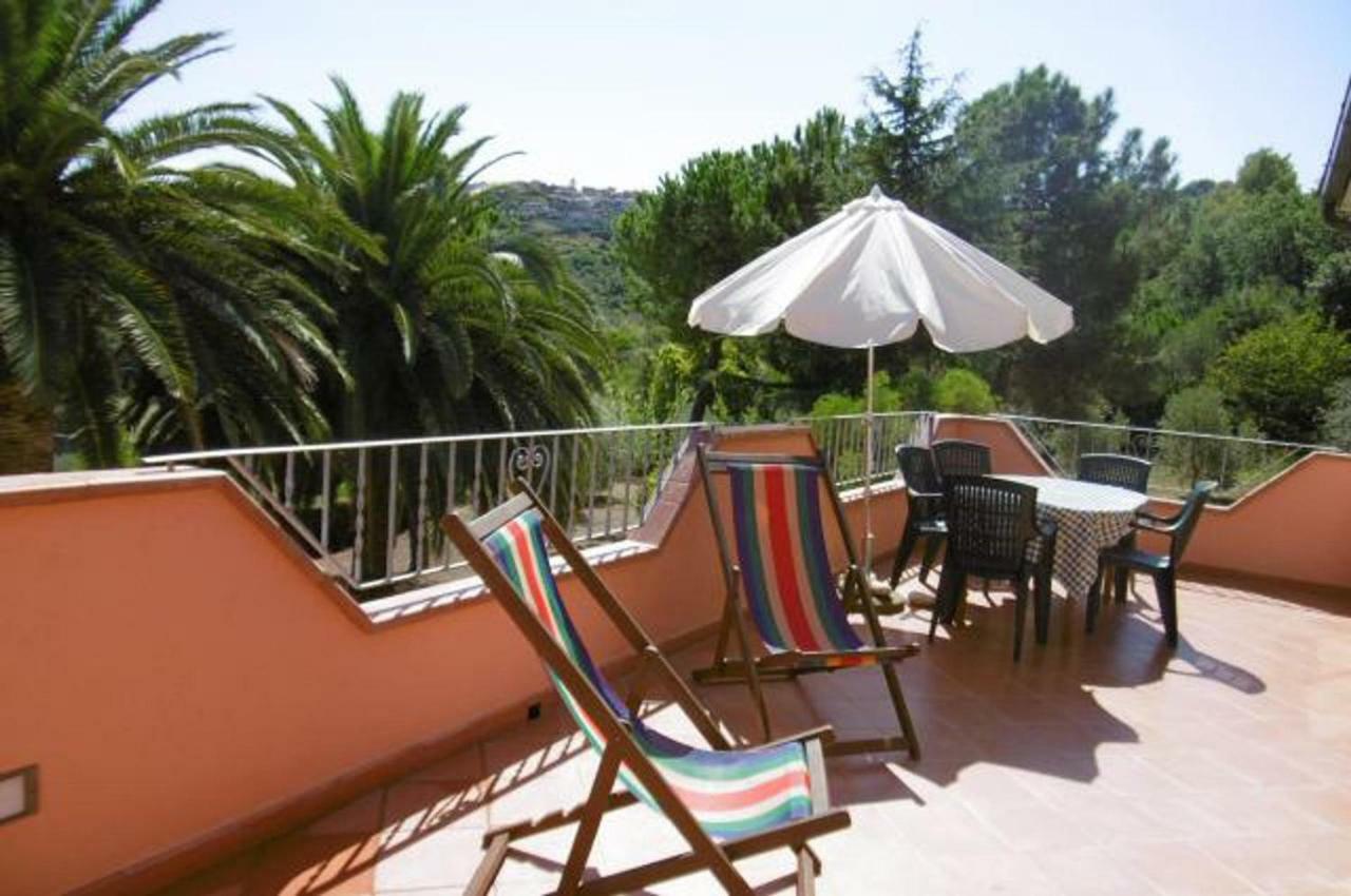 Villa Vanna Trilo -Quadrilocale Capoliveri  Buitenkant foto