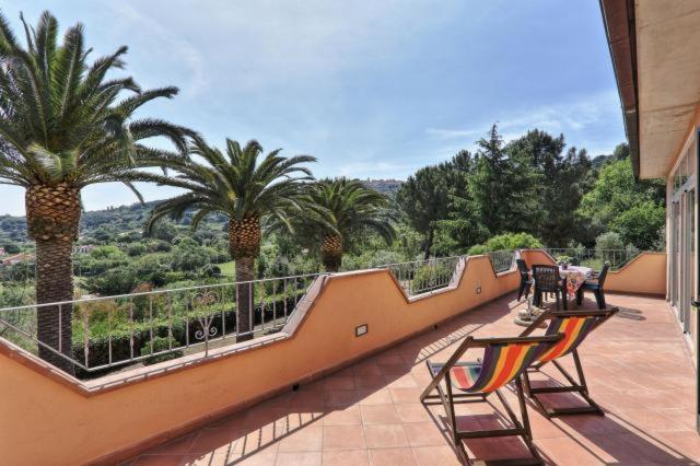 Villa Vanna Trilo -Quadrilocale Capoliveri  Buitenkant foto