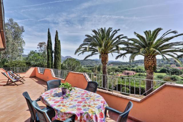 Villa Vanna Trilo -Quadrilocale Capoliveri  Buitenkant foto
